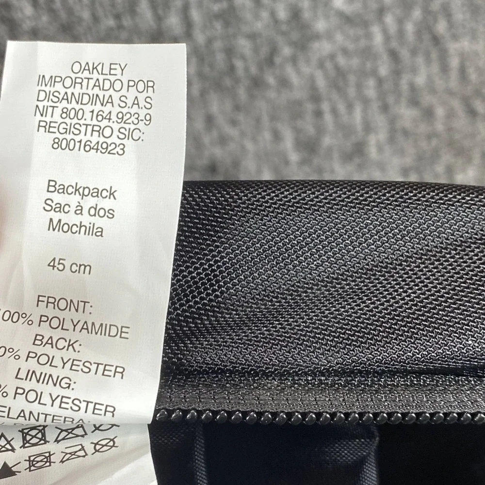 Oakley VSL Icon Backpack Blackout FOS901774 NWT Laptop Tactical Travel Bag 150